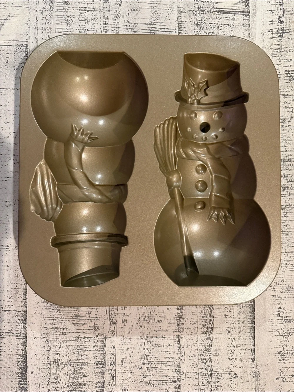 Williams Sonoma three dimensional